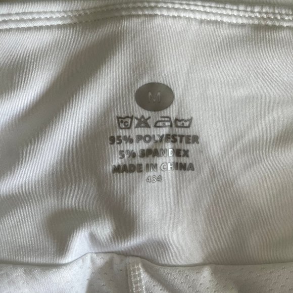 XIEERDUO Women's Athletic Tennis Golf Skirts with Pockets Size Medium - Picture 3 of 8